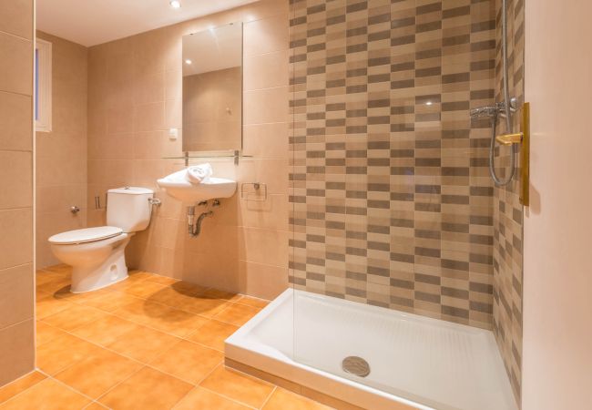 Apartamento en Llafranc - 1BAR01 - Bungalow muy sencillo a pocos minutos caminando de la playa de Llafranc Apartamento en Llafranc - 1BAR01 - Bungalow muy sencillo a pocos minutos caminando de la playa de Llafranc