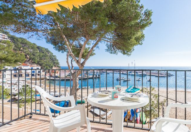 Apartamento en Llafranc - 1BON 2 - Apartamento para 6 personas en Llafranc en primera línea de mar