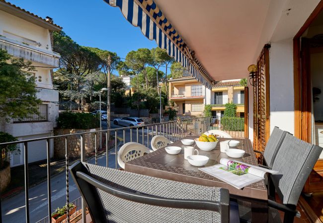 Apartamento en Llafranc - 1BRA01 - Apartamento sencillo para 6 personas situado a pocos minutos caminando de la playa de Llafranc Apartamento en Llafranc - 1BRA01 - Apartamento sencillo para 6 personas situado a pocos minutos caminando de la playa de Llafranc