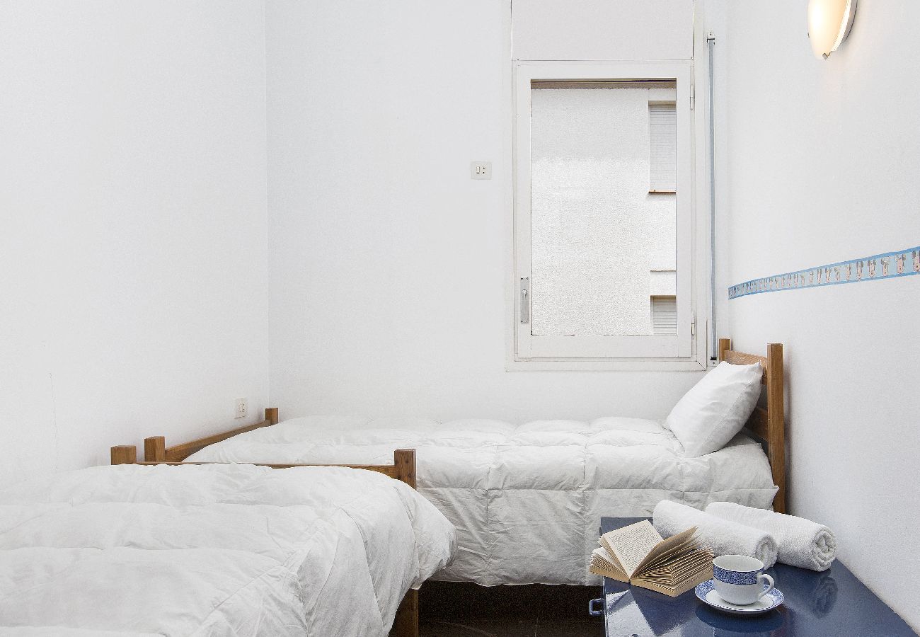 Apartamento en Calella de Palafrugell - 1CP10B - Apartamento sencillo con piscina comunitaria  cerca de la playa  de Calella de Palafrugell