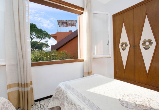 Villa en Calella de Palafrugell - 1BENET 1 -Casa dividida en 3 apartamentos totalmente independientes con piscina compartida a tan solo 1 km de la playa de Calella de Palafrugell Villa en Calella de Palafrugell - 1BENET 1 -Casa dividida en 3 apartamentos totalmente independientes con piscina compartida a tan solo 1 km de la playa de Calella de Palafrugell