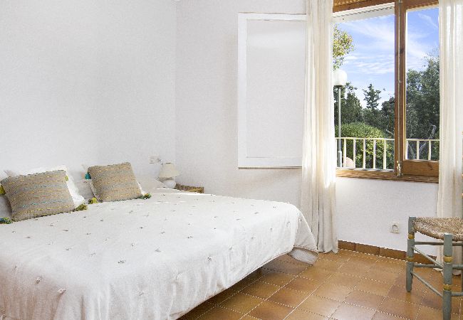 Apartamento en Llafranc - 1CEN A2 - Apartamento sencillo con jardín y piscina comunitaria a 800m de la playa de Llafranc Apartamento en Llafranc - 1CEN A2 - Apartamento sencillo con jardín y piscina comunitaria a 800m de la playa de Llafranc