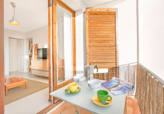 Apartamento en Llafranc - 1CLIP H2 - Apartamento de dos habitaciones situado en Llafranc, a 500m de la playa Apartamento en Llafranc - 1CLIP H2 - Apartamento de dos habitaciones situado en Llafranc, a 500m de la playa