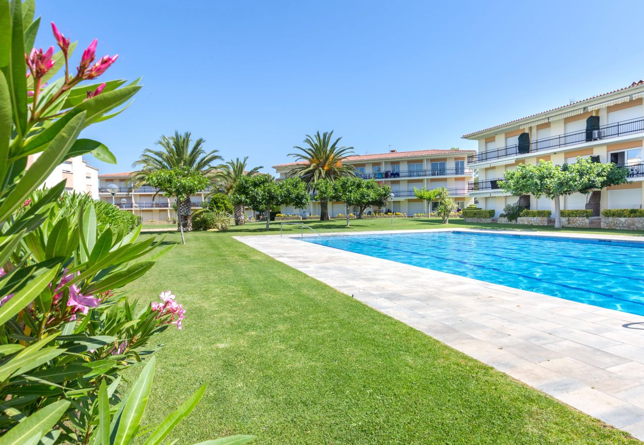 Apartamento en Calella de Palafrugell - 1CB - E3 Apartamento con piscina y jardín situado muy cerca de la playa de Calella de Palafrugell