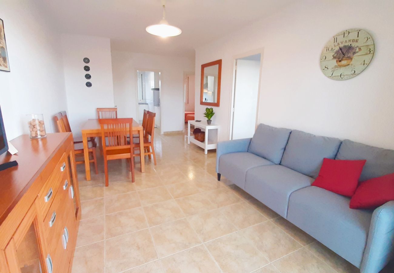 Apartamento en Calella de Palafrugell - 1CB E6 - Apartamento de dos habitaciones en una zona muy tranquila con jardín y piscina comunitaria cerca de la playa de Calella de Palafrugell