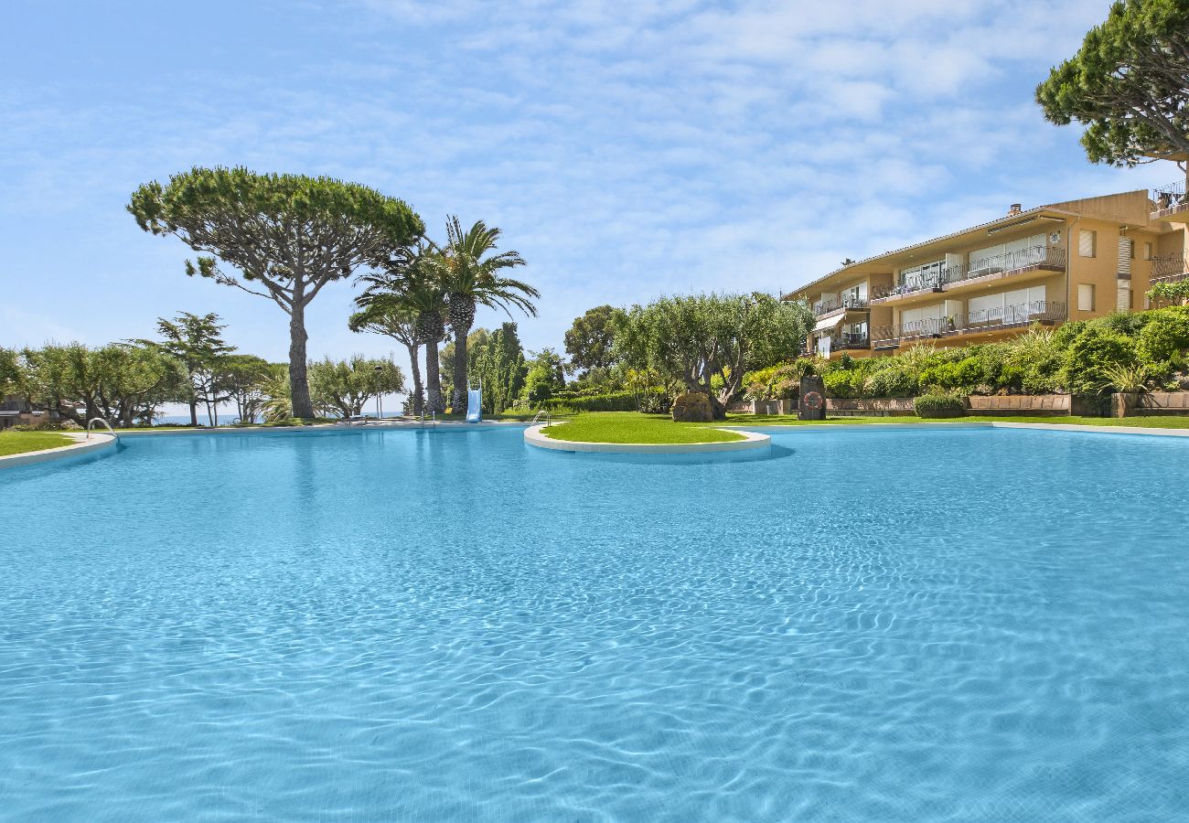 Apartamento en Calella de Palafrugell - 1I 58 - Apartamento reformado con piscina comunitaria situado a pocos minutos caminando de la playa de Calella de Palafrugell