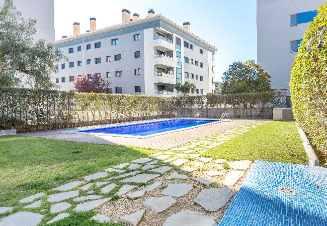 Apartamento en Lloret de Mar - 2KIS01- Acogedor apartamento para 4 personas con piscina situado cerca del centro y de la playa Apartamento en Lloret de Mar - 2KIS01- Acogedor apartamento para 4 personas con piscina situado cerca del centro y de la playa