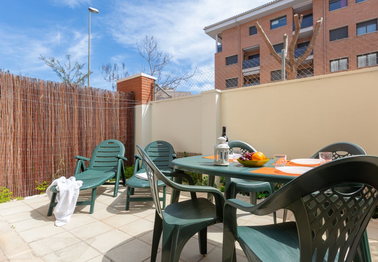 Apartamento en Lloret de Mar - 2KIS02- Acogedor apartamento para 4 personas con piscina situado cerca de la playa