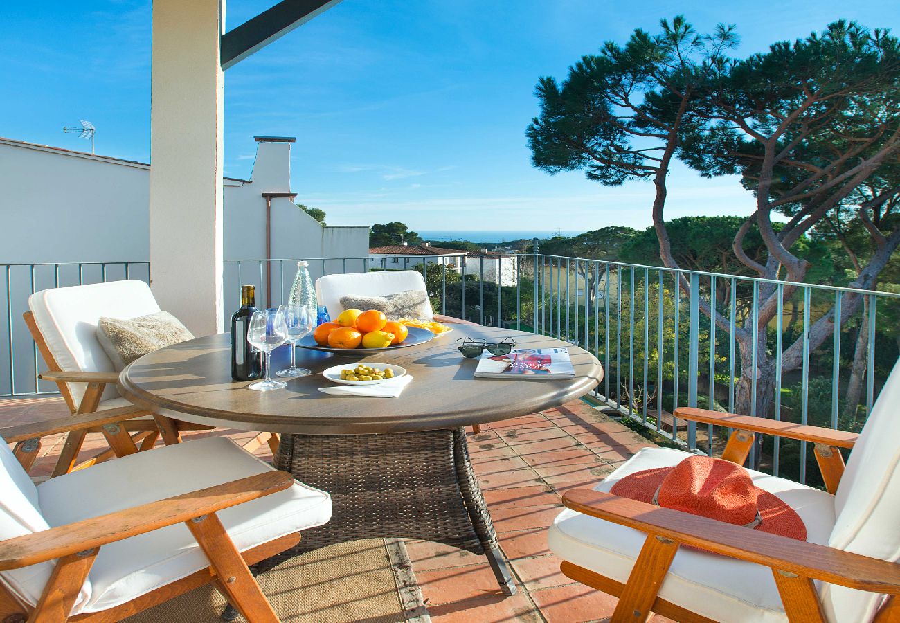 Villa en Llafranc - 1KRIS 01 - Magnífica casa situada en Llafranc, con piscina privada y capcidad para hasta 8 personas.