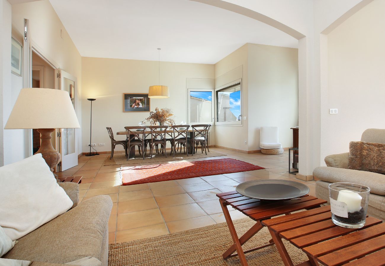 Villa en Llafranc - 1KRIS 01 - Magnífica casa situada en Llafranc, con piscina privada y capcidad para hasta 8 personas.