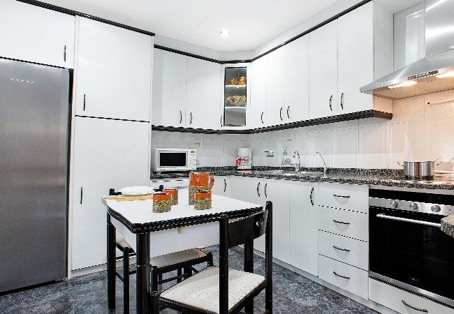 Villa en Blanes - 2MAER01 - Casa para 9 personas con piscina privada situada cerca de la playa de Blanes Villa en Blanes - 2MAER01 - Casa para 9 personas con piscina privada situada cerca de la playa de Blanes