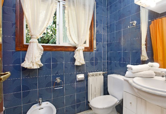 Villa en Blanes - 2MAER01 - Casa para 9 personas con piscina privada situada cerca de la playa de Blanes Villa en Blanes - 2MAER01 - Casa para 9 personas con piscina privada situada cerca de la playa de Blanes