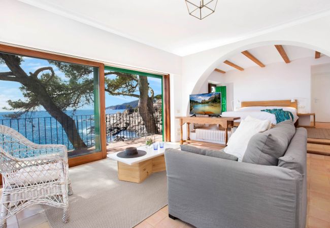 Villa en Llafranc - 1MARINE 01 - Casa con unas espectaculares vistas al mar situada en una zona privilegiada en el  precioso camino de ronda entre Llafranc y Calella de Palafrugell Villa en Llafranc - 1MARINE 01 - Casa con unas espectaculares vistas al mar situada en una zona privilegiada en el  precioso camino de ronda entre Llafranc y Calella de Palafrugell
