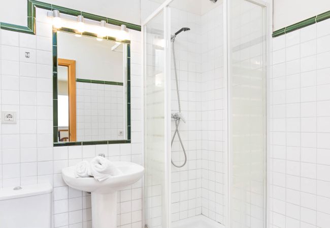 Villa en Torroella de Montgri - 1MP 44 - Casa adosada ubicada en un complejo residencial tranquilo con piscina y jardines comunitarios a 100m de la playa de Pals Villa en Torroella de Montgri - 1MP 44 - Casa adosada ubicada en un complejo residencial tranquilo con piscina y jardines comunitarios a 100m de la playa de Pals