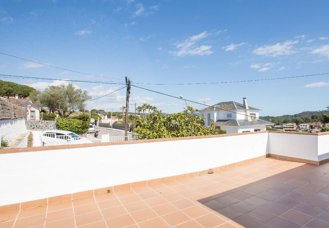 Villa en Blanes - 2NUR01 - Casa para 10 personas con piscina privada y vistas al mar cerca de la playa de Blanes 