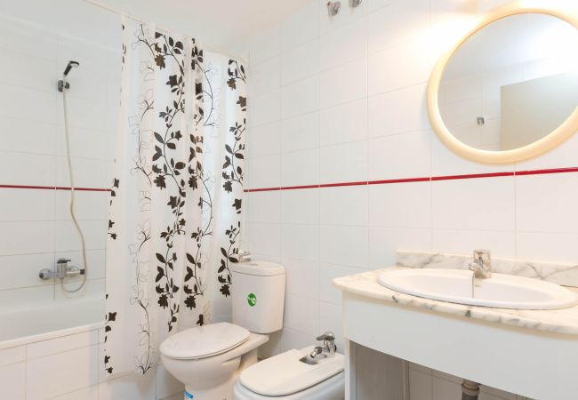 Apartamento en Pals - 1OP 01 - Apartamento ubicado en Pals, en un complejo residencial con piscina, a 400 m de la playa Apartamento en Pals - 1OP 01 - Apartamento ubicado en Pals, en un complejo residencial con piscina, a 400 m de la playa