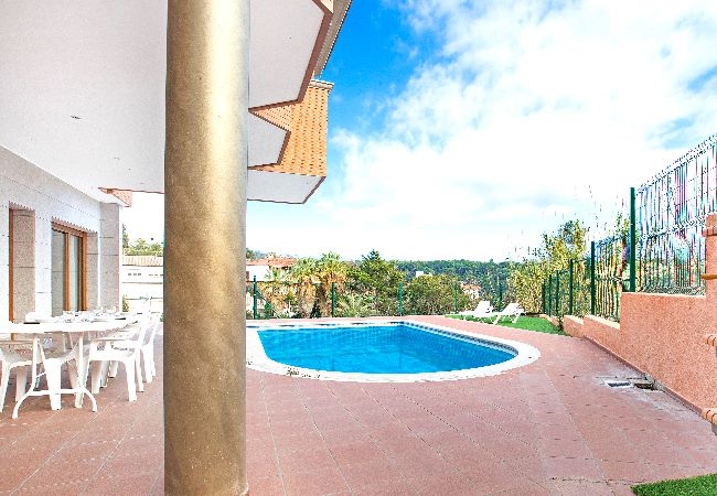 Villa en Lloret de Mar - 2PAU01- Preciosa casa para 8 personas con piscina privada situada cerca de la playa de Lloret de Mar