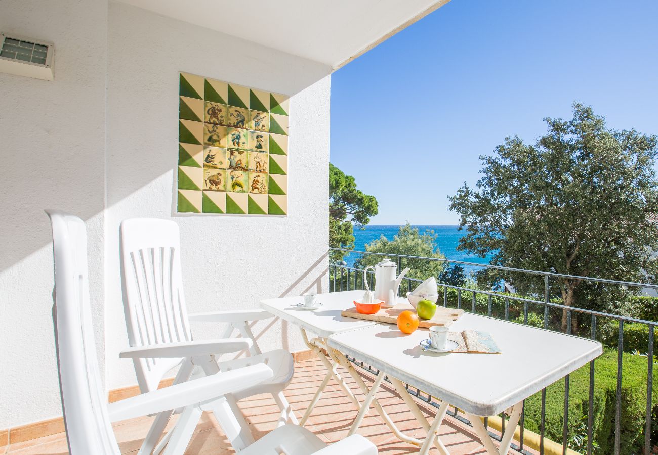 Apartamento en Calella de Palafrugell - 1ROCM 1D - Apartamento para 5 personas con terraza a solo 150m de la playa de Calella de Palafrugell