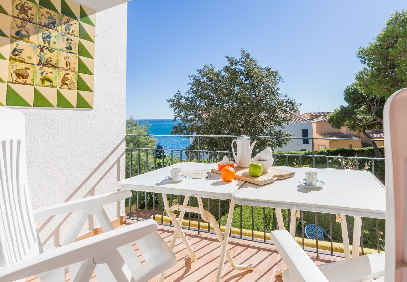 Apartamento en Calella de Palafrugell - 1ROCM 1D - Apartamento para 5 personas con terraza a solo 150m de la playa de Calella de Palafrugell