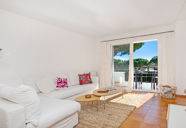 Apartamento en Calella de Palafrugell - 1ROT 02 - Acogedor apartamento de estilo moderno a pocos minutos caminando de la tranquila playa de Calella de Palafrugell Apartamento en Calella de Palafrugell - 1ROT 02 - Acogedor apartamento de estilo moderno a pocos minutos caminando de la tranquila playa de Calella de Palafrugell