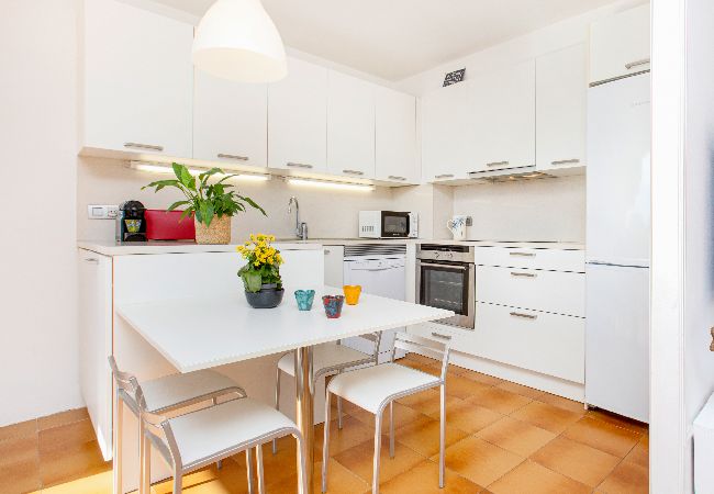 Apartamento en Calella de Palafrugell - 1ROT 02 - Acogedor apartamento de estilo moderno a pocos minutos caminando de la tranquila playa de Calella de Palafrugell Apartamento en Calella de Palafrugell - 1ROT 02 - Acogedor apartamento de estilo moderno a pocos minutos caminando de la tranquila playa de Calella de Palafrugell