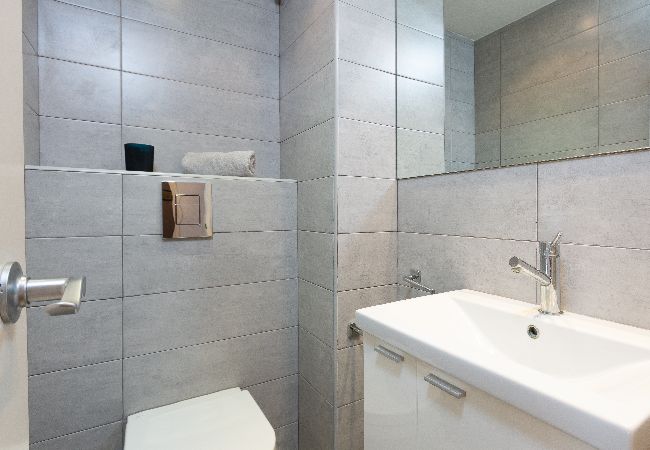 Apartamento en Calella de Palafrugell - 1ROT 02 - Acogedor apartamento de estilo moderno a pocos minutos caminando de la tranquila playa de Calella de Palafrugell Apartamento en Calella de Palafrugell - 1ROT 02 - Acogedor apartamento de estilo moderno a pocos minutos caminando de la tranquila playa de Calella de Palafrugell