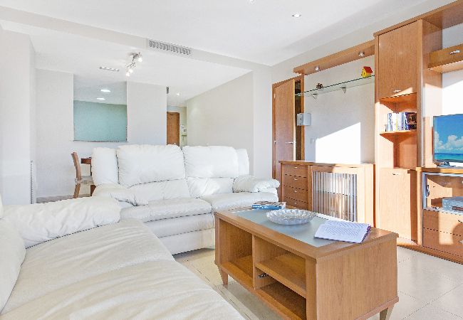 Apartamento en Lloret de Mar - 2STACRIS - Acogedor apartamento para 4 personas con terraza situado en Lloret de Mar (Fenals), cerca de la playa y del centro Apartamento en Lloret de Mar - 2STACRIS - Acogedor apartamento para 4 personas con terraza situado en Lloret de Mar (Fenals), cerca de la playa y del centro