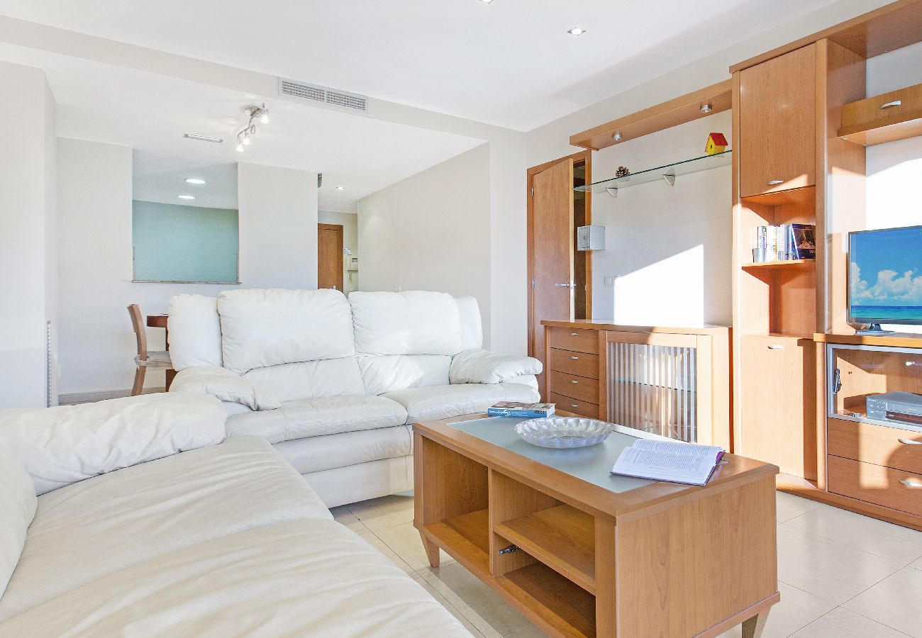 Apartamento en Lloret de Mar - 2STACRIS - Acogedor apartamento para 4 personas con terraza situado en Lloret de Mar (Fenals), cerca de la playa y del centro