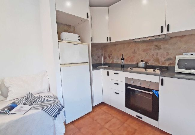 Bungalow en Llafranc - 1SIR 01 - Apartamento sencillo situado en Llafranc, a solo 200m de la playa y del centro del pueblo Bungalow en Llafranc - 1SIR 01 - Apartamento sencillo situado en Llafranc, a solo 200m de la playa y del centro del pueblo
