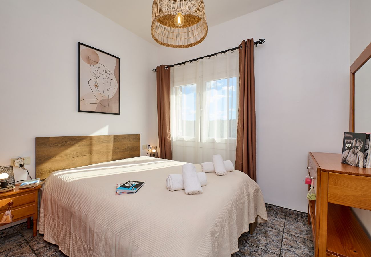 Villa en Lloret de Mar - 2SOPH01 - Acogedora casa con piscina privada para 8 personas situada en una zona residencial muy tranquila.