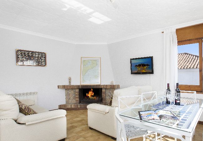 Villa en Blanes - 2TEN01 - Casa para 10 personas con piscina privada situada cerca de la playa y del centro de Blanes Villa en Blanes - 2TEN01 - Casa para 10 personas con piscina privada situada cerca de la playa y del centro de Blanes