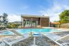 Villa en Lloret de Mar - 2CAST01 - Espectacular casa con piscina privada e impresionantes vistas al mar situada en una zona residencial tranquila a tan sólo 3 km de la playa. Villa en Lloret de Mar - 2CAST01 - Espectacular casa con piscina privada e impresionantes vistas al mar situada en una zona residencial tranquila a tan sólo 3 km de la playa.