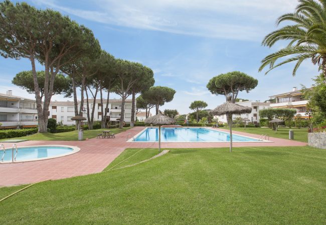 Apartamento en Calella de Palafrugell - Calella Park 5-A Apartamento sencillo situado a pocos minutos caminando de la de la tranquila playa de Calella de Palafrugell