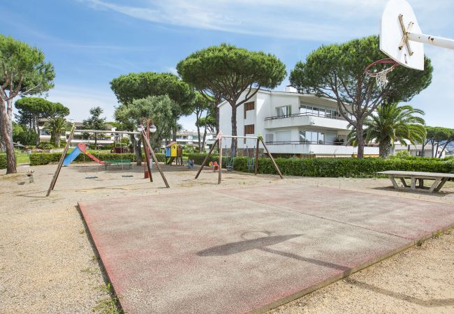 Apartamento en Calella de Palafrugell - Calella Park 5-A Apartamento sencillo situado a pocos minutos caminando de la de la tranquila playa de Calella de Palafrugell