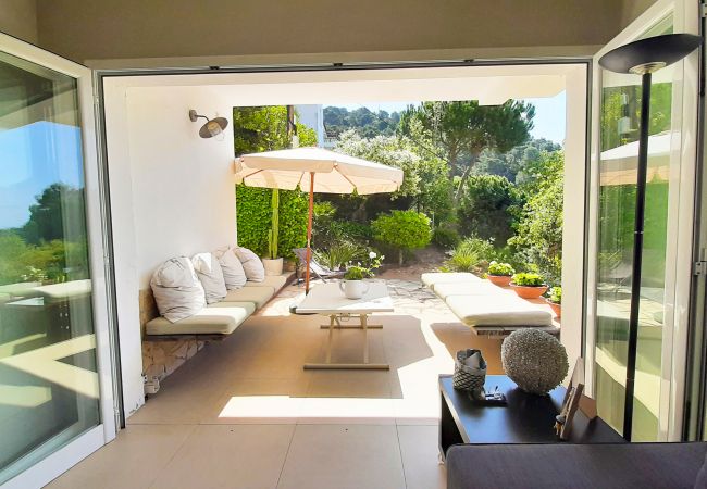 Apartamento en Llafranc - 1MIRAN 02 - Apartamento para 4 personas con terraza ubicado a tan sólo 550m de la playa y del centro de Llafranc Apartamento en Llafranc - 1MIRAN 02 - Apartamento para 4 personas con terraza ubicado a tan sólo 550m de la playa y del centro de Llafranc