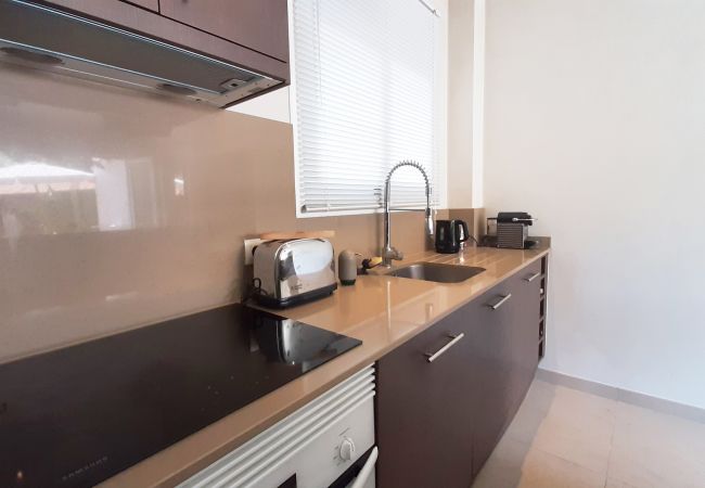 Apartamento en Llafranc - 1MIRAN 02 - Apartamento para 4 personas con terraza ubicado a tan sólo 550m de la playa y del centro de Llafranc