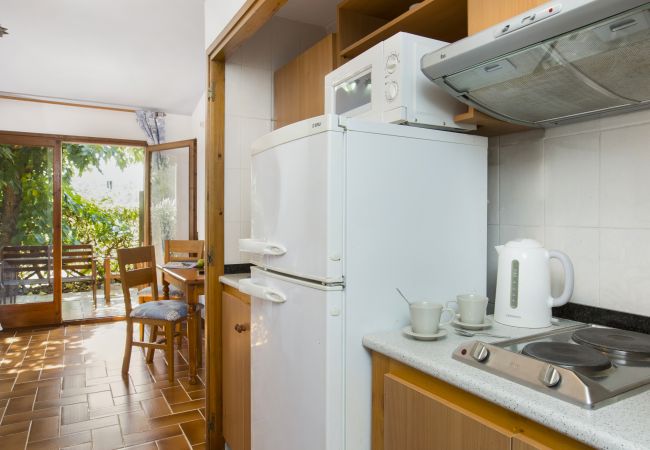 Villa en Vidreres - 2CIP01-14pax - Casa con capacidad para 14 personas y piscina privada situada en una zona tranquila Villa en Vidreres - 2CIP01-14pax - Casa con capacidad para 14 personas y piscina privada situada en una zona tranquila