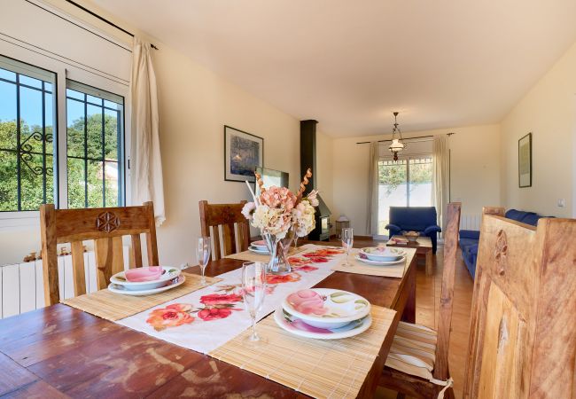 Villa en Lloret de Mar - 2NOR02 - Casa con piscina privada en urbanización Villa en Lloret de Mar - 2NOR02 - Casa con piscina privada en urbanización