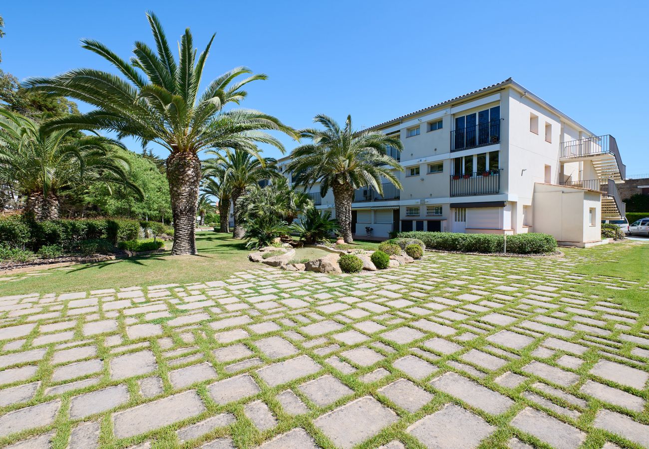 Apartamento en Calella de Palafrugell - 1CLOS01 - Acogedor apartamento con piscina comunitaria en Calella de Palafrugell