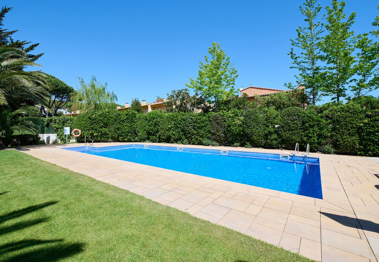 Apartamento en Calella de Palafrugell - 1CLOS01 - Acogedor apartamento con piscina comunitaria en Calella de Palafrugell