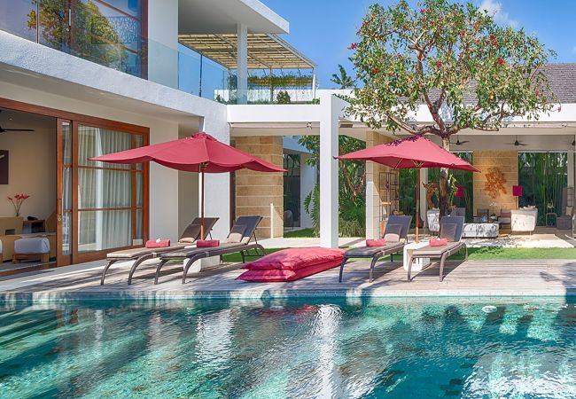 Villa en Seminyak - Casa Brio- Casa de lujo cerca de la playa en Bali  Villa en Seminyak - Casa Brio- Casa de lujo cerca de la playa en Bali