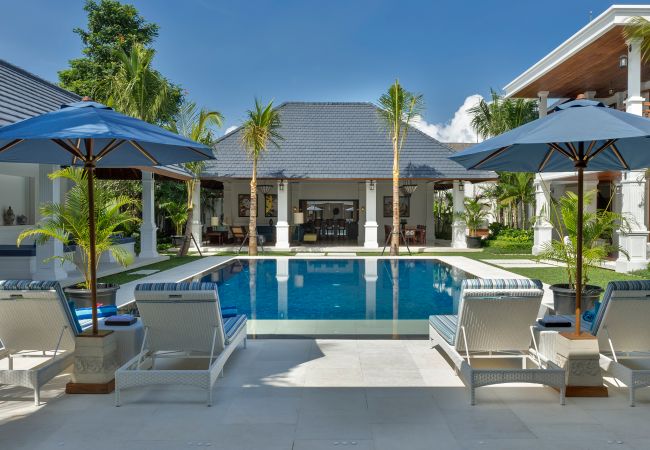 Villa en Seminyak - Windu Asri - Casa de lujo al lado de la playa de Bali 