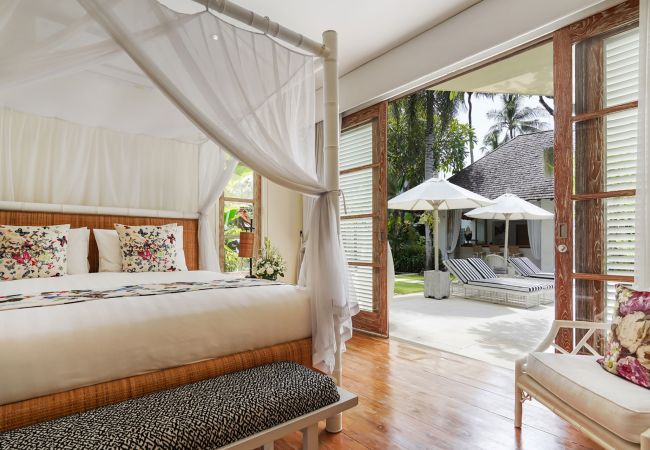 Villa en Seminyak -  Jajaliluna-  Casa de lujo cerca de la playa en Bali Villa en Seminyak -  Jajaliluna-  Casa de lujo cerca de la playa en Bali