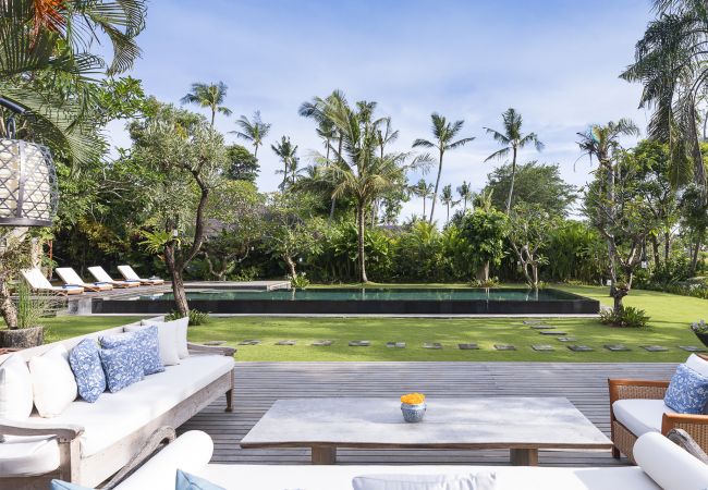 Villa en Mengwi - Bangkuang - Villa con piscina cerca de la playa de Bali