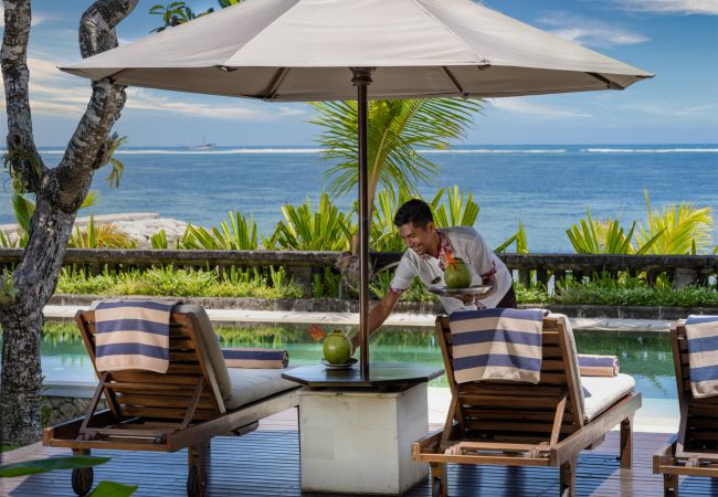 Villa en Sanur - Cemara - Casa con piscina y espectaculares vistas al mar en Bali