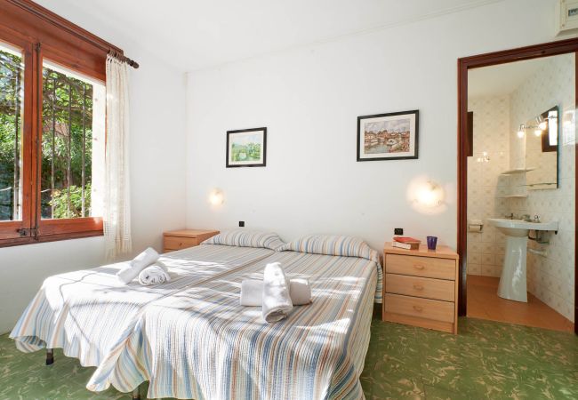 Apartamento en Calella de Palafrugell - 1LLAD - PL Apartamento con terraza cerca la playa de Calella de Palafrugell Apartamento en Calella de Palafrugell - 1LLAD - PL Apartamento con terraza cerca la playa de Calella de Palafrugell