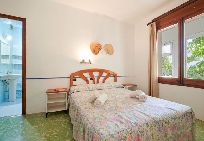 Apartamento en Calella de Palafrugell - 1LLAD - PL Apartamento con terraza cerca la playa de Calella de Palafrugell Apartamento en Calella de Palafrugell - 1LLAD - PL Apartamento con terraza cerca la playa de Calella de Palafrugell