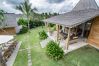 Villa en Kerobokan - Alea Estate- Espectacular casa de 18 personas con piscina en Bali Villa en Kerobokan - Alea Estate- Espectacular casa de 18 personas con piscina en Bali