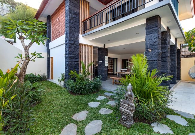 Villa en Seminyak - Ambalika- Casa de 3 habitacions con piscina cerca de la playa de Bali