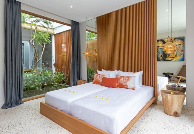 Villa en Kerobokan - Castil di Udara - Villa de 4 habitaciones con piscina en Bali